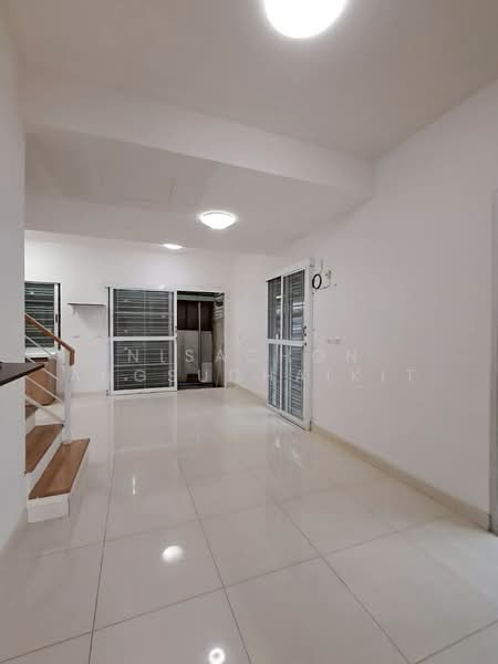 Villette Townhome Kanchanapisek, Bangkok, Bang Bon, Bangkok, 3 Bedrooms, 120 sqm, Townhouse For Sale, by Nisachon Angsuchaikit, 500408348 - DDproperty.com
