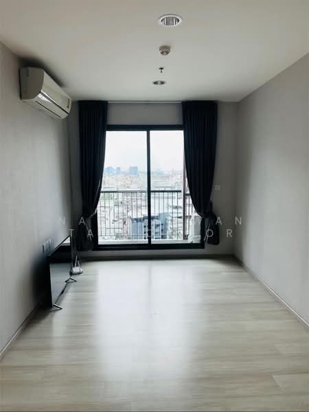 Life Pinklao, Bangkok, Boromarajonani Road, Bang Bamru, Bang Phlat, Bangkok, 2 Bedrooms, 55 sqm, Condo For Sale, by Napatsawan Tamjorhor, 500408360 - DDproperty.com