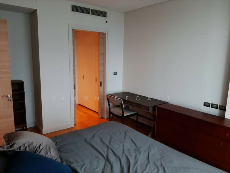 Sindhorn Residence, Bangkok, 54 Soi Ton Son, Lumphini, Pathum Wan, Bangkok, 2 Bedrooms, 95 sqm, Condo For Rent, by Simon Decalf, 500408385 - DDproperty.com