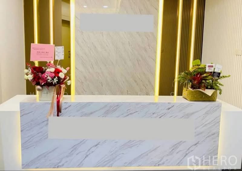 For Rent Office Space 237 sq.m. in Sathon, Bangkok HRE01029, กรุงเทพ, ยานนาวา, สาทร, กรุงเทพ, 237 ตร.ม., สำนักงาน ให้เช่า, โดย Hero Realtor Co., Ltd., 500408390 - DDproperty.com