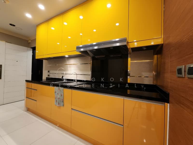 The Master Centrium Asoke-Sukhumvit, Bangkok, Sukhumvit 21, Khlongtoei Nua, Watthana, Bangkok, 3 Bedrooms, 229 sqm, Condo For Sale, by Bangkok Residential, 500408391 - DDproperty.com