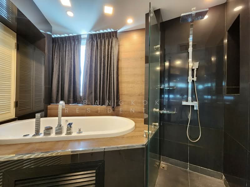 The Master Centrium Asoke-Sukhumvit, Bangkok, Sukhumvit 21, Khlongtoei Nua, Watthana, Bangkok, 3 Bedrooms, 229 sqm, Condo For Sale, by Bangkok Residential, 500408391 - DDproperty.com