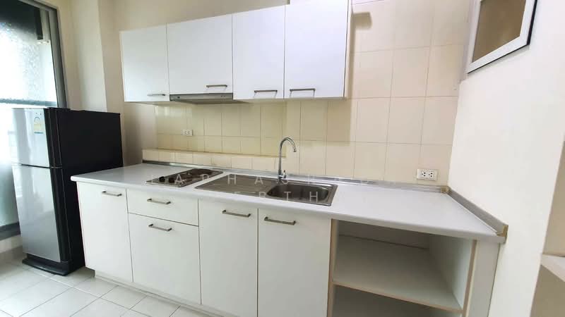 Life @ Ratchada, Bangkok, 36 Soi Lat Phrao 36, Chan Kasem, Chatuchak, Bangkok, 1 Bedroom, 42 sqm, Condo For Sale, by Laphasrada Suebthai, 500408412 - DDproperty.com