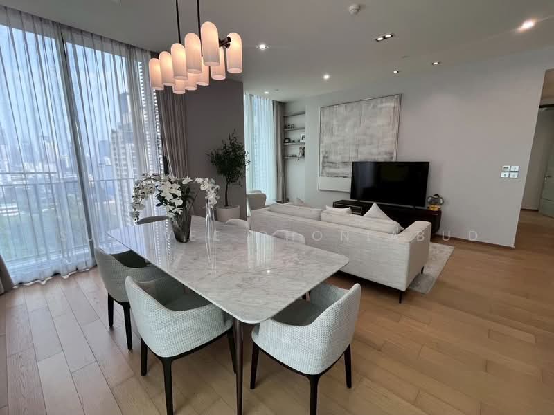 28 Chidlom, Bangkok, 28 Chit Lom Alley, Lumphini, Pathum Wan, Bangkok, 3 Bedrooms, 133 sqm, Condo For Rent, by Sutavee Chonlabud, 500408431 - DDproperty.com