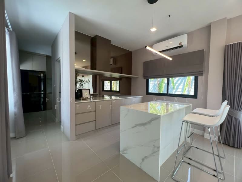 Grande Pleno Sukhumvit-Bangna : แกรนด์ พลีโน่ สุขุมวิท-บางนา, สมุทรปราการ, บางแก้ว, บางพลี, สมุทรปราการ, 165 ตร.ม., บ้านเดี่ยว ให้เช่า, โดย Forty-Six Real Estate Group, 500408434 - DDproperty.com