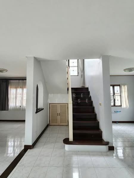 Moobaan Parichard 345 : หมู่บ้านปาริชาติ 345, ปทุมธานี, ถนน 345, บางคูวัด, เมืองปทุมธานี, ปทุมธานี, 140 ตร.ม., บ้านเดี่ยว ขาย, โดย HOME Real Estate Service, 500408453 - DDproperty.com