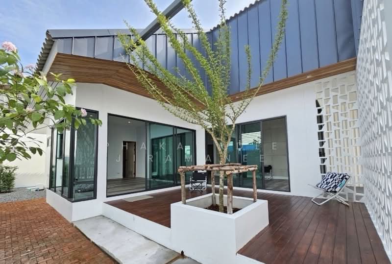 3-BR House, Bangkok, Nawamin, Bueng Kum, Bangkok, 3 Bedrooms, 120 sqm, Single Detached House For Rent, by Phakawadee Jiramanee, 500408460 - DDproperty.com