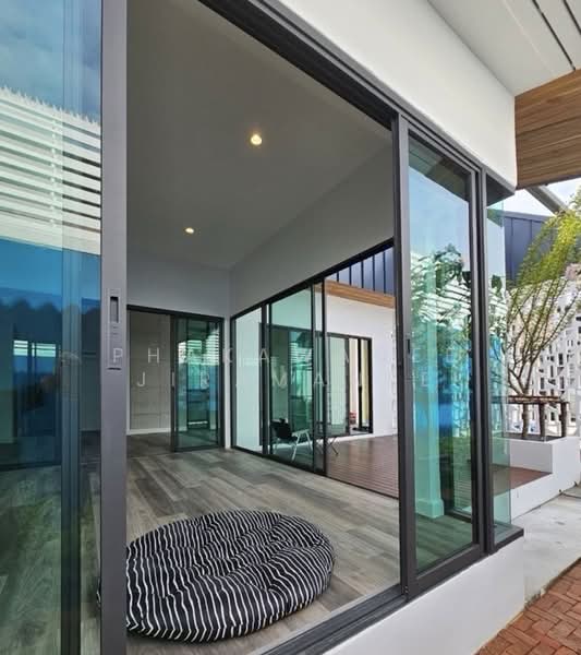 3-BR House, Bangkok, Nawamin, Bueng Kum, Bangkok, 3 Bedrooms, 120 sqm, Single Detached House For Rent, by Phakawadee Jiramanee, 500408460 - DDproperty.com