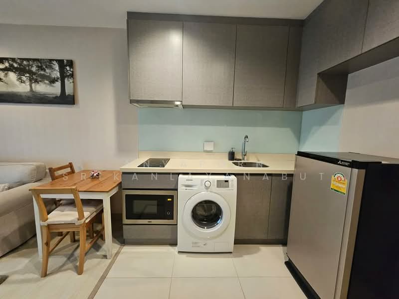 Rhythm Sukhumvit 36-38, Bangkok, 55 Soi Sukhumvit 36, Sukhumvit Road, Phra Kanong, Khlong Toei, Bangkok, 1 Bedroom, 33 sqm, Condo For Rent, by Anyaporn Srikanlayanabut, 500408469 - DDproperty.com