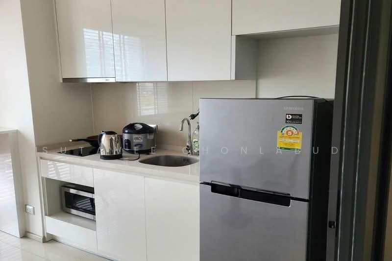 Rhythm Sukhumvit 42, Bangkok, Soi Sukhumvit 42, Sukhumvit Road, Phra Kanong, Khlong Toei, Bangkok, 1 Bedroom, 45 sqm, Condo For Rent, by Sutavee Chonlabud, 500408494 - DDproperty.com