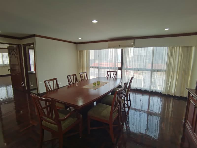 Rishi Court, Bangkok, 47 Soi Sukhumvit 15, Khlongtoei Nua, Watthana, Bangkok, 3 Bedrooms, 280 sqm, Apartment For Rent, by Sutavee Chonlabud, 500408529 - DDproperty.com