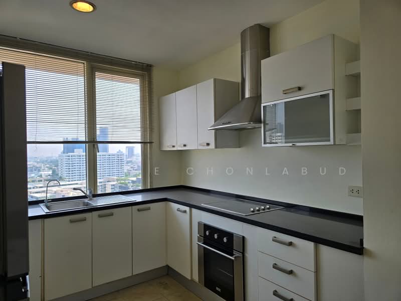 Hampton Thonglor 10, Bangkok, 324 Soi Thonglor 10, Sukhumvit Road, Khlong Tan Nua, Watthana, Bangkok, 4 Bedrooms, 232 sqm, Condo For Rent, by Sutavee Chonlabud, 500408549 - DDproperty.com
