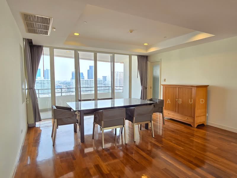 Hampton Thonglor 10, Bangkok, 324 Soi Thonglor 10, Sukhumvit Road, Khlong Tan Nua, Watthana, Bangkok, 4 Bedrooms, 232 sqm, Condo For Rent, by Sutavee Chonlabud, 500408549 - DDproperty.com