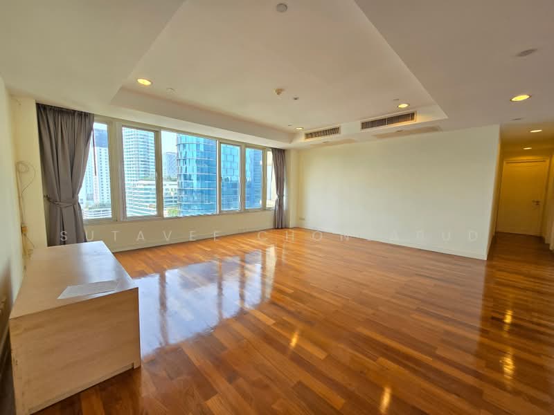 Hampton Thonglor 10, Bangkok, 324 Soi Thonglor 10, Sukhumvit Road, Khlong Tan Nua, Watthana, Bangkok, 4 Bedrooms, 232 sqm, Condo For Rent, by Sutavee Chonlabud, 500408549 - DDproperty.com