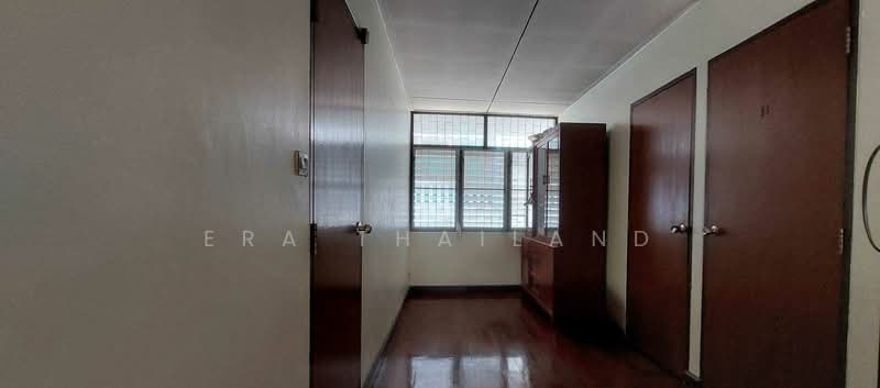 บ้านพร้อมที่ดิน 96 ตร.ว. ทำเลศักยภาพ ประชาชื่น 4 แยก 1-2, Bangkok, Bang Sue, Bangkok, 7 Bedrooms, 150 sqm, Single Detached House For Sale, by ERA Thailand, 500408555 - DDproperty.com
