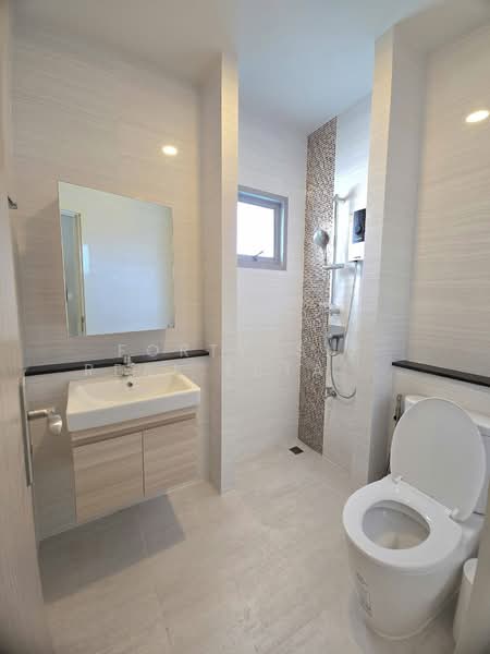 Perfect Place Rama 9-Krungthep Kreetha, Bangkok, Srinakarin - Rom Klao Road, Khlong Song Ton Nun, Lat Krabang, Bangkok, 4 Bedrooms, 245 sqm, Single Detached House For Rent, by Forty-Six Real Estate Group, 500408581 - DDproperty.com