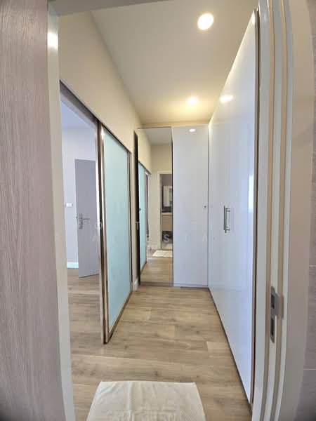Perfect Place Rama 9-Krungthep Kreetha, Bangkok, Srinakarin - Rom Klao Road, Khlong Song Ton Nun, Lat Krabang, Bangkok, 4 Bedrooms, 245 sqm, Single Detached House For Rent, by Forty-Six Real Estate Group, 500408581 - DDproperty.com