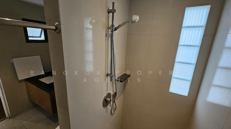 Baan Sawasdee, Bangkok, 42-1 Soi Sukhumvit 31, Khlongtoei Nua, Watthana, Bangkok, 3 Bedrooms, 180 sqm, Condo For Rent, by BANGKOK PROPERTY AGENTS, 500408591 - DDproperty.com