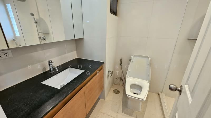 Baan Sawasdee, Bangkok, 42-1 Soi Sukhumvit 31, Khlongtoei Nua, Watthana, Bangkok, 3 Bedrooms, 180 sqm, Condo For Rent, by BANGKOK PROPERTY AGENTS, 500408591 - DDproperty.com