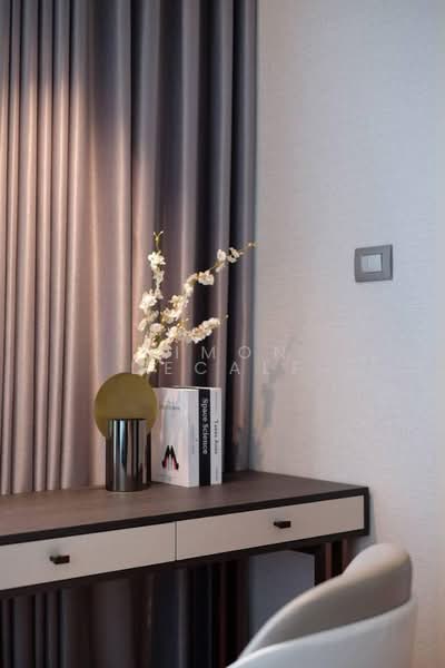 Sindhorn Residence, Bangkok, 54 Soi Ton Son, Lumphini, Pathum Wan, Bangkok, 1 Bedroom, 70 sqm, Condo For Rent, by Simon Decalf, 500408598 - DDproperty.com
