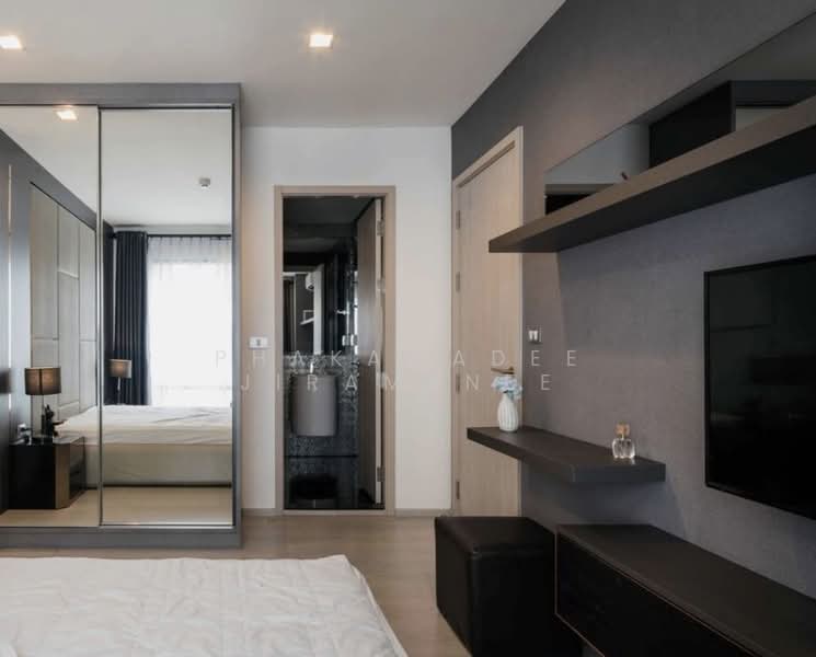 Rhythm Sukhumvit 36-38, Bangkok, 55 Soi Sukhumvit 36, Sukhumvit Road, Phra Kanong, Khlong Toei, Bangkok, 2 Bedrooms, 78 sqm, Condo For Sale, by Phakawadee Jiramanee, 500408599 - DDproperty.com