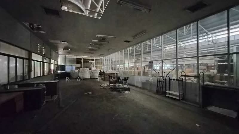 ขายโรงงานพร้อมใบ รง.4 ทำเลทอง เลียบด่วนรามอินทรา-ลาดพร้าว 87, Bangkok, Wang Thonglang, Bangkok, , 5,750 sqm, Warehouse/Factory For Sale, by ERA Thailand, 500408610 - DDproperty.com
