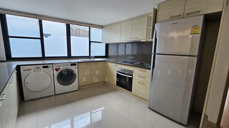 Mela Grande, Bangkok, Soi Sukhumvit 25, Khlongtoei Nua, Watthana, Bangkok, 3 Bedrooms, 180 sqm, Condo For Rent, by BANGKOK PROPERTY AGENTS, 500408639 - DDproperty.com