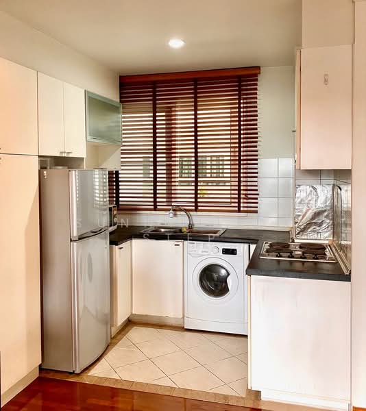 Baan Siri Sathorn, Bangkok, 10 Yen Akat 1 Alley, Thung Maha Mek, Sathon, Bangkok, 1 Bedroom, 73 sqm, Condo For Rent, by Sunny Next Step, 500408643 - DDproperty.com