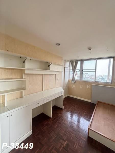 Tai Ping Towers, Bangkok, 582 Soi Sukhumvit 63, Khlong Tan Nua, Watthana, Bangkok, 3 Bedrooms, 130 sqm, Condo For Rent, by Susira Prueksawun, 500408663 - DDproperty.com