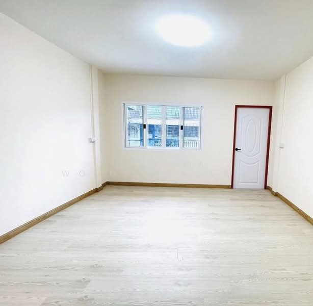 undefined, Bangkok, Khlong Chan, Bang Kapi, Bangkok, 3 Bedrooms, 150 sqm, Townhouse For Sale, by Supitcha Wongisaraseri, 500408668 - DDproperty.com