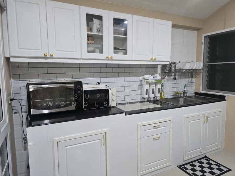 Golden Neo Bangkhae, Bangkok, 345 005/1 Soi Kanchanaphisek, Lak Song, Bang Khae, Bangkok, 4 Bedrooms, 136 sqm, Townhouse For Rent, by Supitcha Wongisaraseri, 500408672 - DDproperty.com
