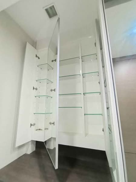 5-BR Townhouse, Bangkok, Bang Bamru, Bang Phlat, Bangkok, 5 Bedrooms, 300 sqm, Townhouse For Sale, by Phakawadee Jiramanee, 500408689 - DDproperty.com