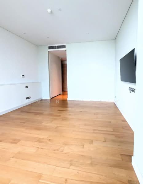 Sindhorn Residence : สินธร เรสซิเดนซ์ หลังสวน, กรุงเทพ, 54 ซอยต้นสน, ลุมพินี, ปทุมวัน, กรุงเทพ, 148 ตร.ม., คอนโด ขาย, โดย Simon Decalf, 500408703 - DDproperty.com