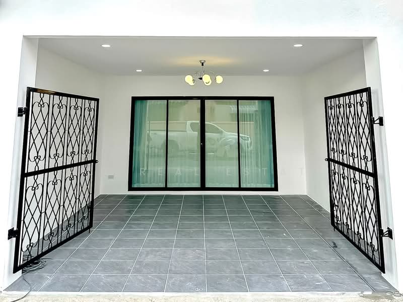 Townhome for Sale Khao Noi East Pattaya 2 Bedroom, Chon Buri (Pattaya), Nong Pru, Bang Lamung (Pattaya), Chon Buri (Pattaya), 2 Bedrooms, 84 sqm, Townhouse For Sale, by PLC real estate, 500408734 - DDproperty.com