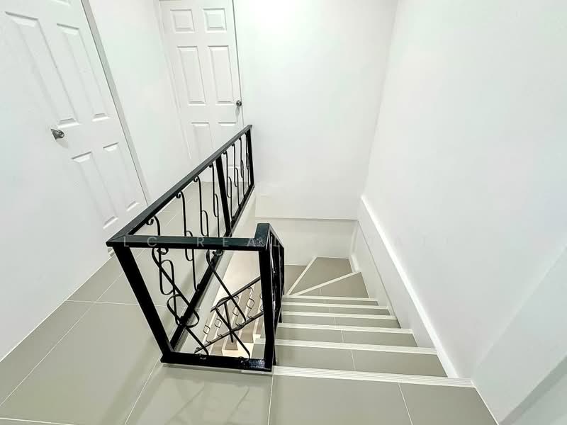 Townhome for Sale Khao Noi East Pattaya 2 Bedroom, Chon Buri (Pattaya), Nong Pru, Bang Lamung (Pattaya), Chon Buri (Pattaya), 2 Bedrooms, 84 sqm, Townhouse For Sale, by PLC real estate, 500408734 - DDproperty.com