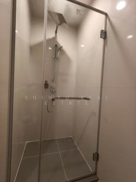Oka Haus Sukhumvit 36, Bangkok, 3399 Rama 4 Road, Khong Tan, Khlong Toei, Bangkok, 2 Bedrooms, 50 sqm, Condo For Rent, by Shinyu Real Estate, 500408793 - DDproperty.com