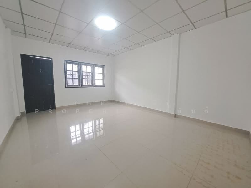 หมู่บ้านสุขสวัสดิ์7 นครสวรรค์, Nakhon Sawan, Nakhonsawan Tok, Muang Nakhon Sawan, Nakhon Sawan, 3 Bedrooms, 150 sqm, Townhouse For Sale, by The Best Property เบ็นซ์, 500408794 - DDproperty.com
