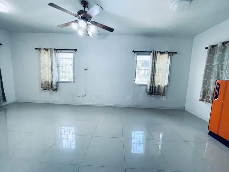 Pruksa 109, Phra Nakhon Si Ayutthaya, Phayom, Wang Noi, Phra Nakhon Si Ayutthaya, 3 Bedrooms, 104 sqm, Townhouse For Sale, by ANUCHIT PHOCHAI, 500408808 - DDproperty.com