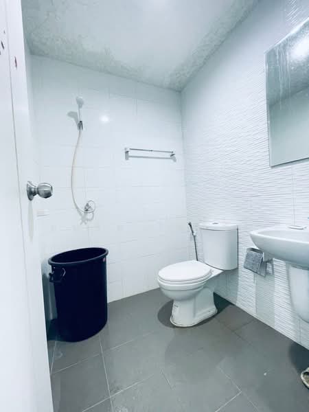 Pruksa 109, Phra Nakhon Si Ayutthaya, Phayom, Wang Noi, Phra Nakhon Si Ayutthaya, 3 Bedrooms, 104 sqm, Townhouse For Sale, by ANUCHIT PHOCHAI, 500408808 - DDproperty.com