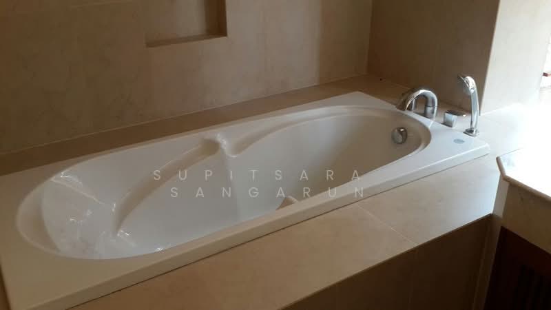 undefined, Chon Buri (Pattaya), Na Chom Thian, Sattahip, Chon Buri (Pattaya), 3 Bedrooms, 550 sqm, Villa For Rent, by Supitsara Sangarun, 500408809 - DDproperty.com