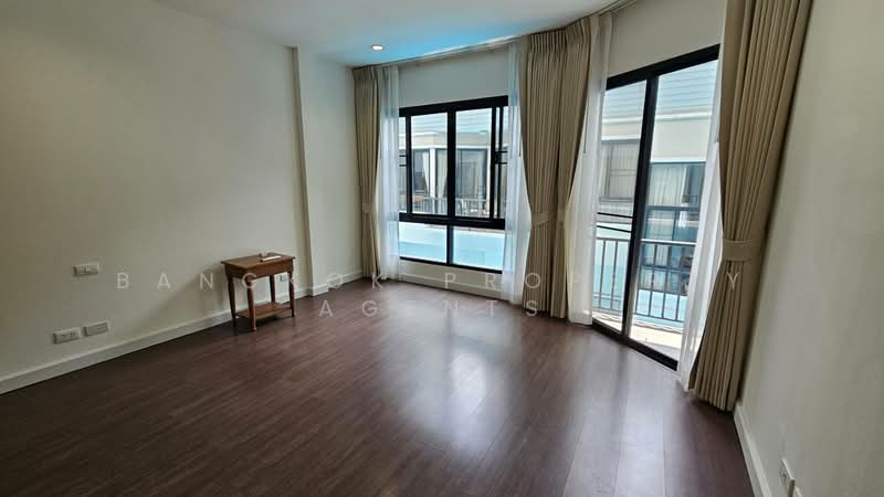 House in Thonglor, Bangkok, Phra Kanong, Khlong Toei, Bangkok, 4 Bedrooms, 350 sqm, Villa For Rent, by BANGKOK PROPERTY AGENTS, 500408814 - DDproperty.com