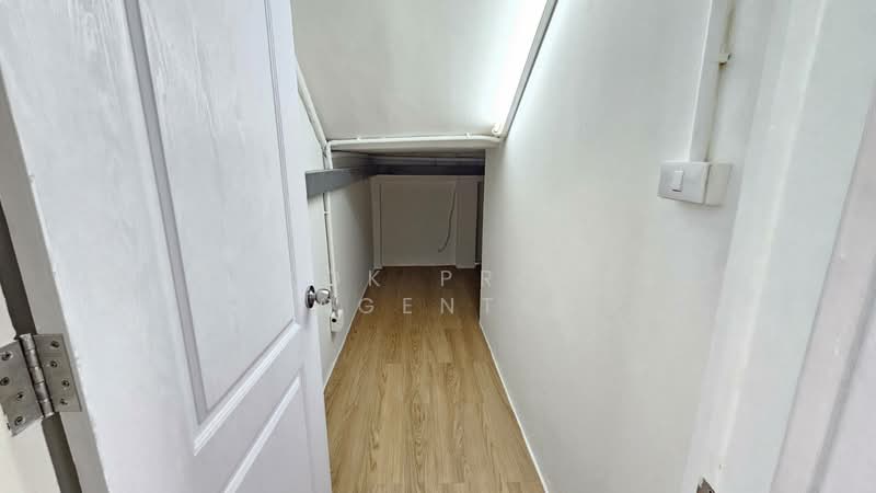 House in Thonglor, Bangkok, Phra Kanong, Khlong Toei, Bangkok, 4 Bedrooms, 350 sqm, Villa For Rent, by BANGKOK PROPERTY AGENTS, 500408814 - DDproperty.com
