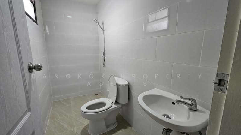 House in Thonglor, กรุงเทพ, พระโขนง, คลองเตย, กรุงเทพ, 350 ตร.ม., วิลล่า ให้เช่า, โดย BANGKOK PROPERTY AGENTS, 500408814 - DDproperty.com