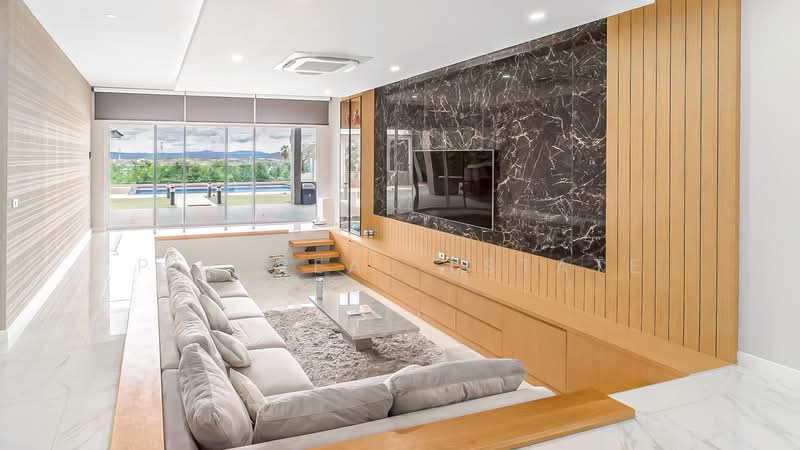 Luxury Pool Villa for Sale Khao Talo Pattaya East 4Bedrooms, Chon Buri (Pattaya), Bang Lamung, Bang Lamung (Pattaya), Chon Buri (Pattaya), 4 Bedrooms, 549 sqm, Villa For Sale, by PLC real estate, 500408817 - DDproperty.com