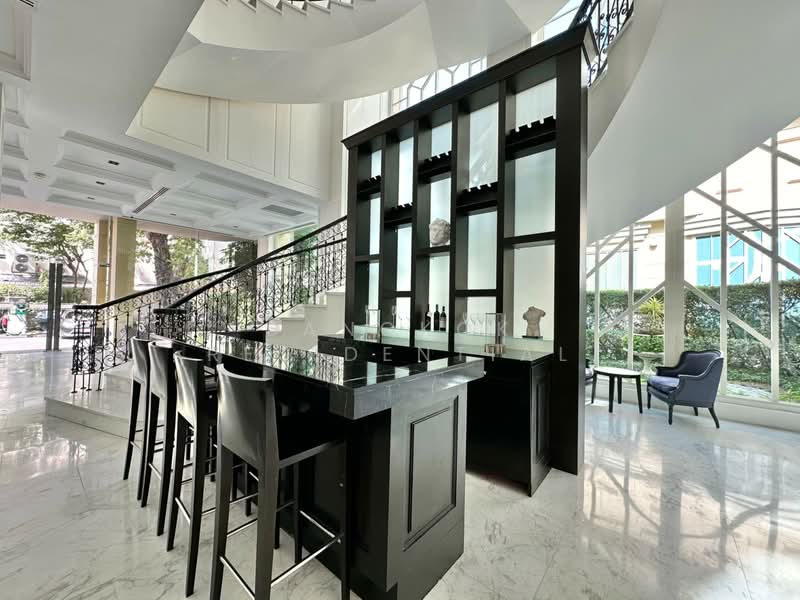 Royce Private Residences, Bangkok, 61 Soi Sukhumvit 31, Khlongtoei Nua, Watthana, Bangkok, 2 Bedrooms, 178 sqm, Condo For Sale, by Bangkok Residential, 500408824 - DDproperty.com