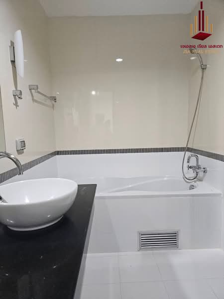Baan Klang Krung Siam-Pathumwan : บ้านกลางกรุง สยาม-ปทุมวัน คอนโดมิเนียม, กรุงเทพ, ถนนเพชรบุรี แขวงถนนเพชรบุรี เขตราชเทวี กรุงเทพมหานคร, ถนนเพชรบุรี, ราชเทวี, กรุงเทพ, 55 ตร.ม., คอนโด ให้เช่า, โดย JSA REAL ESTATE, 500408838 - DDproperty.com