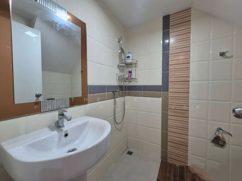โกลเด้นทาวน์ เพชรเกษม108 (Golden Town Phet Kasem108), Bangkok, Nong Kang Plu, Nong Khaem, Bangkok, 2 Bedrooms, 150 sqm, Townhouse For Sale, by The Best Property เกศ, 500408839 - DDproperty.com