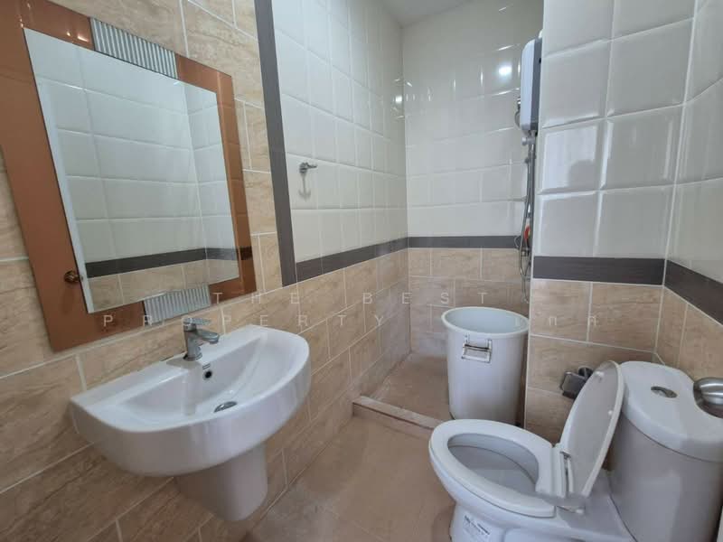โกลเด้นทาวน์ เพชรเกษม108 (Golden Town Phet Kasem108), Bangkok, Nong Kang Plu, Nong Khaem, Bangkok, 2 Bedrooms, 150 sqm, Townhouse For Sale, by The Best Property เกศ, 500408839 - DDproperty.com