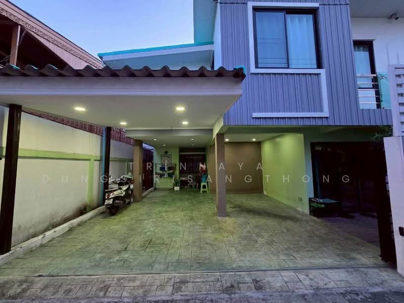 บ้าน 4-ห้องนอน, กรุงเทพ, บางแค, กรุงเทพ, 220 ตร.ม., บ้านเดี่ยว ขาย, โดย Trinnaya Dungsirisangthong, 500408855 - DDproperty.com