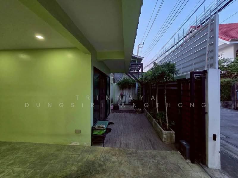 4-BR House, Bangkok, Bang Khae, Bangkok, 4 Bedrooms, 220 sqm, Single Detached House For Sale, by Trinnaya Dungsirisangthong, 500408855 - DDproperty.com